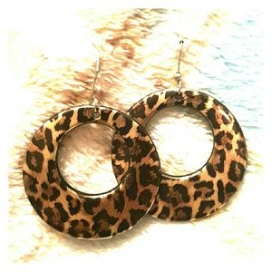 Beautiful Leopard Earrings
