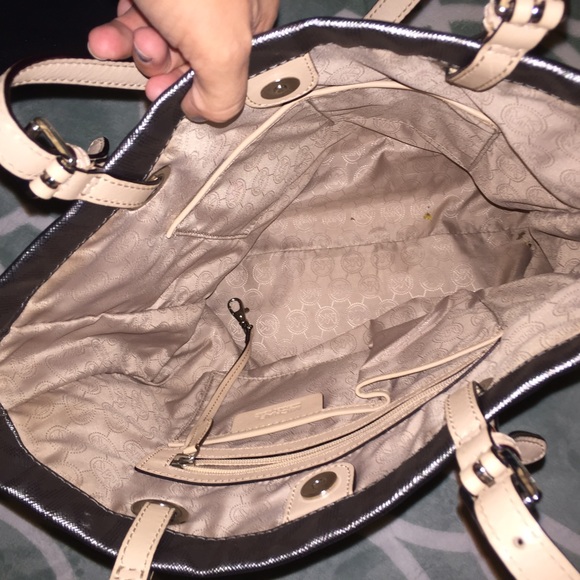 Michael Kors Bag - Picture 2 of 2