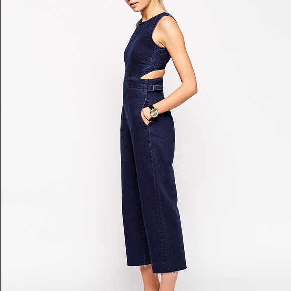 SOLD ⚡️⚡️ASOS dark wash denim jumpsuit US size 4 - Picture 2 of 4