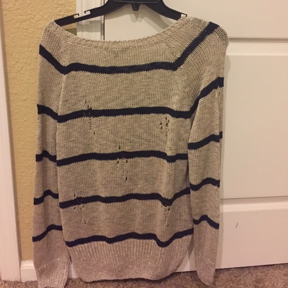 Tan and Dark Blue/Blackish Loose Fit Sweater - Picture 2 of 3