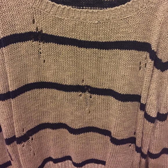 Tan and Dark Blue/Blackish Loose Fit Sweater - Picture 3 of 3