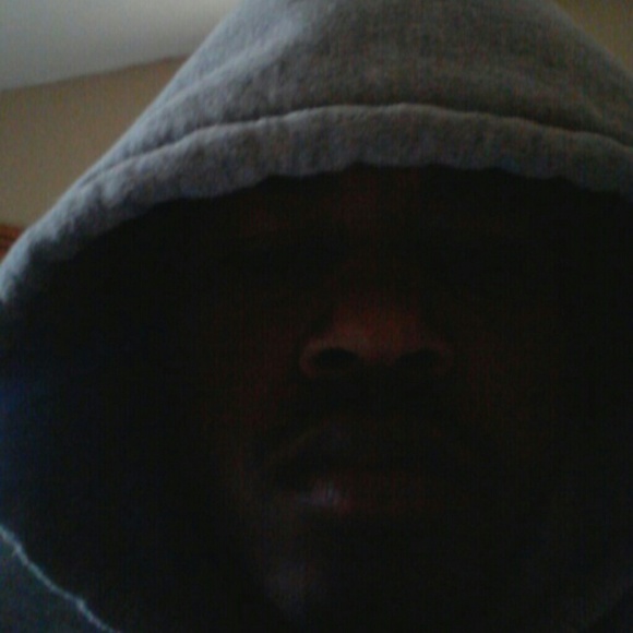 Meet your Posher, Antonio - Picture 1 of 1