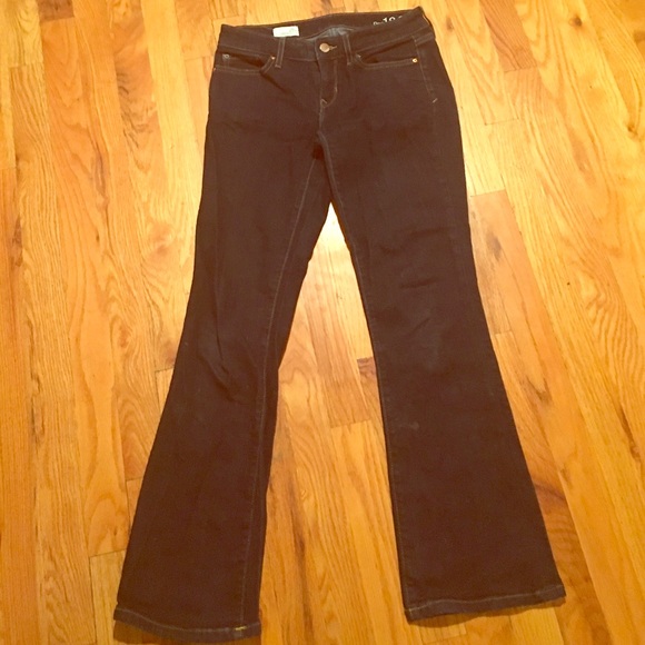 Sexy bootleg denim