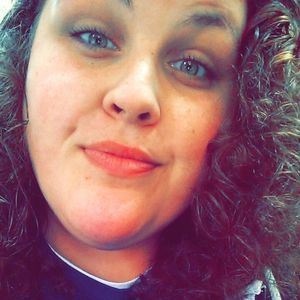 Meet your Posher, Dakota