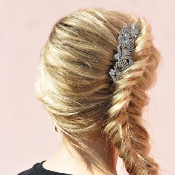 👯Crystal Feather Hair Comb👯 - Picture 2 of 4