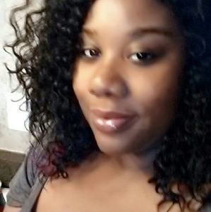 Meet your Posher, Tashika