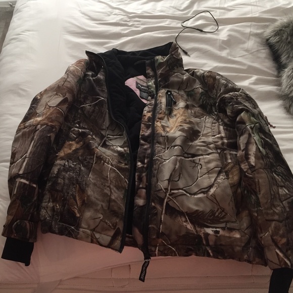 Women's Realtree Camo Jacket