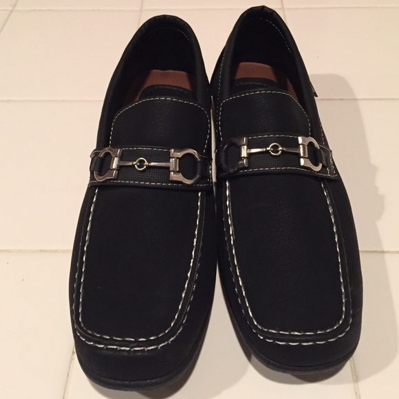 Boys slip on shoes