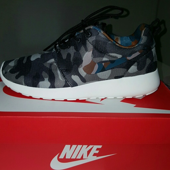 Brand New Nike Roshe