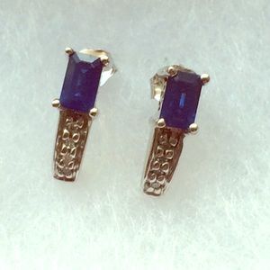 White gold sapphire earrings