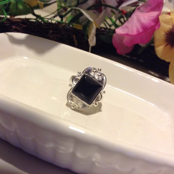 Jewelry - genuine black  onyx ring