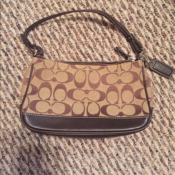 Handbag - Picture 1 of 2
