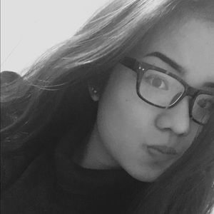 Meet your Posher, Jenny