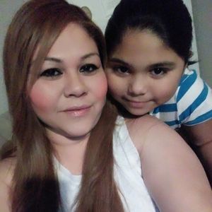 Meet your Posher, Claudia