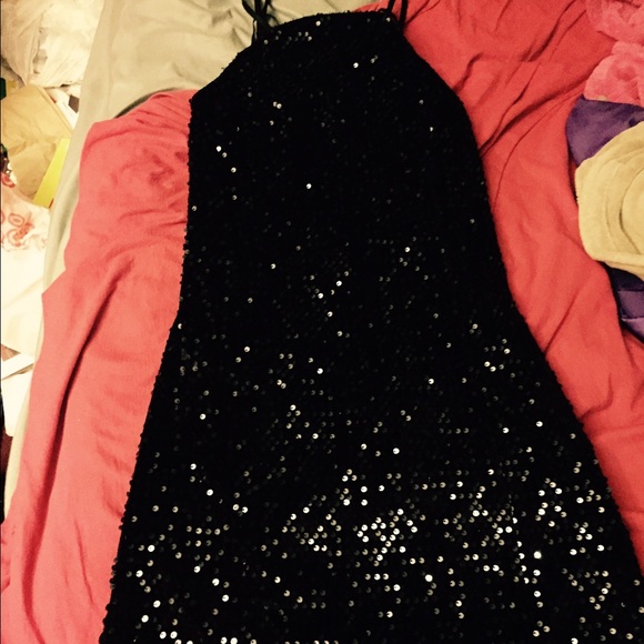 Black sequin express dress - Picture 1 of 4