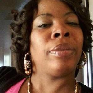 Meet your Posher, Jeannette