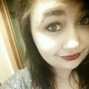 Meet your Posher, Krista