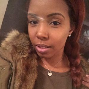 Meet your Posher, Janay