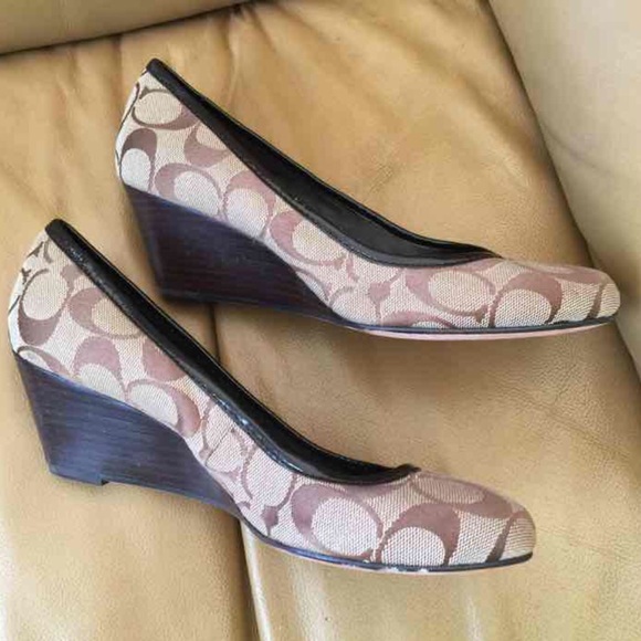 Coach Wedges 6.5 - Picture 4 of 4
