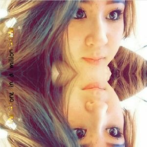 Meet your Posher, Cintia