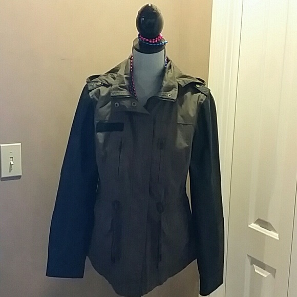 Faux leather sleeved dark green jacket