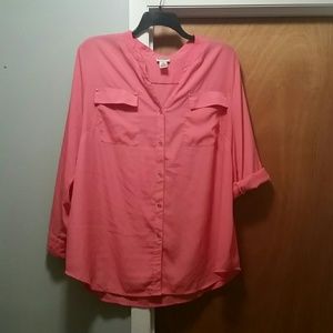 Motherhood Maternity 2x Button Down