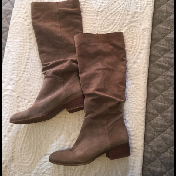 Suede leather slouchy boots
