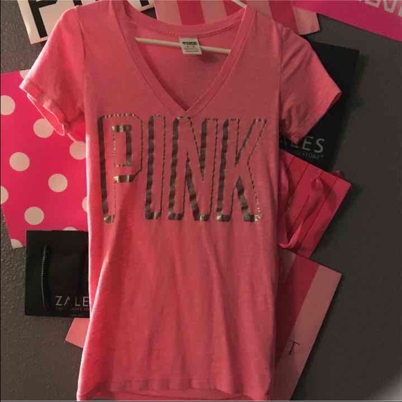 NWOT Victoria Secret Pink tshirt! - Picture 2 of 4