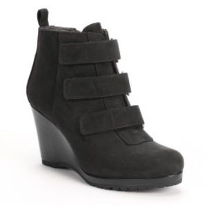 Black Wedge booties by Dana Buchman sz 9.5