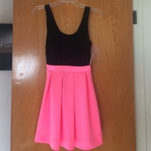 🐥SALE🐥 Charlotte Russe Bow Back Dress