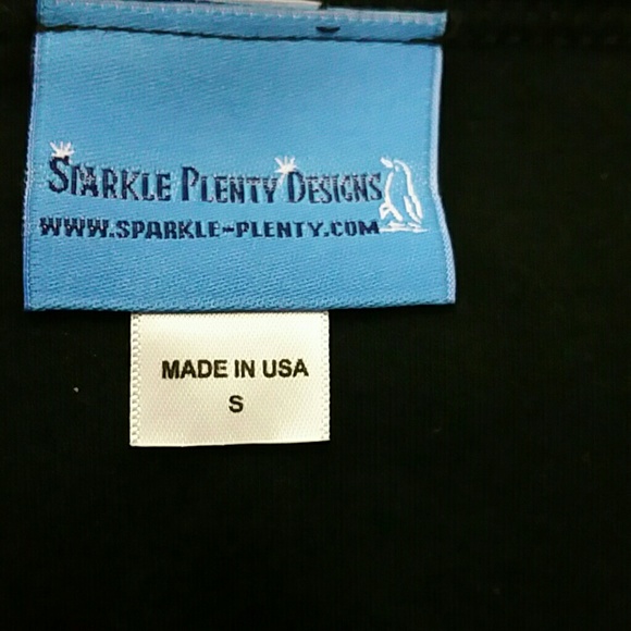 T-Shirt - Picture 4 of 4