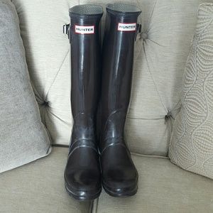 **SOLD **Hunter Original Tall Tour Boots