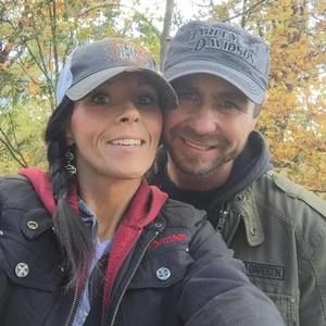 Meet your Posher, Rena