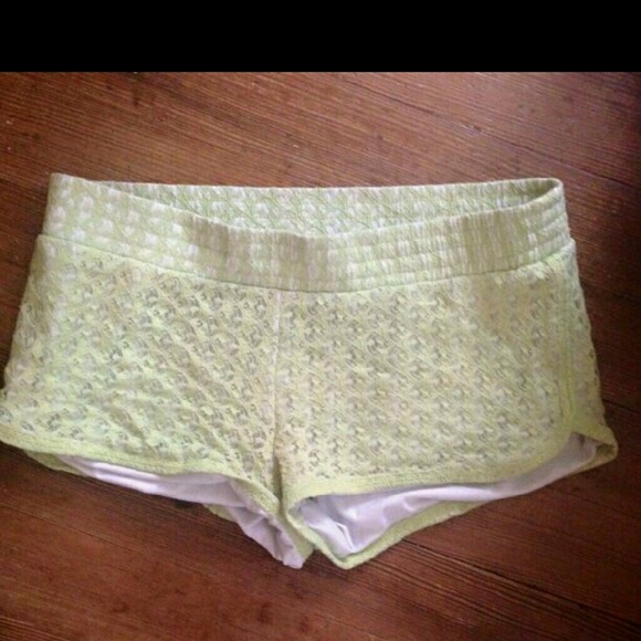 Lace shorts