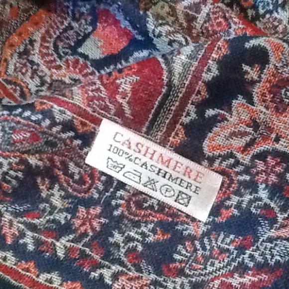 Cashmere scarf 100% Cashmere - Picture 2 of 2