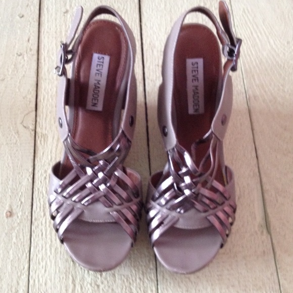 Steve Madden wedges size 7.5