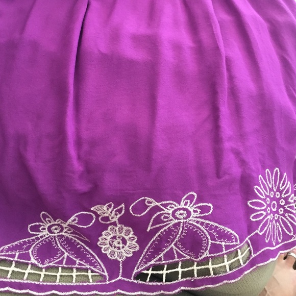 Dress - Picture 4 of 4