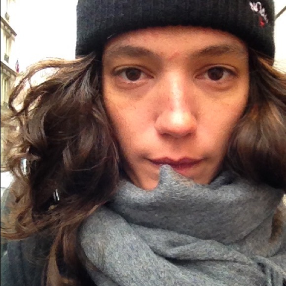 Meet your Posher, Bertille - Picture 1 of 1