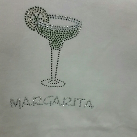 T-Shirt  NWOT - Picture 2 of 4