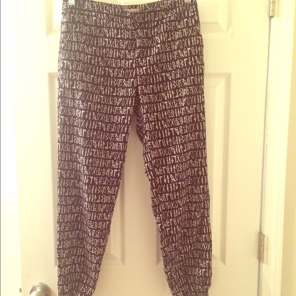 Forever 21 Capris