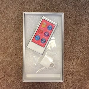 BRAND NEW iPod Nano