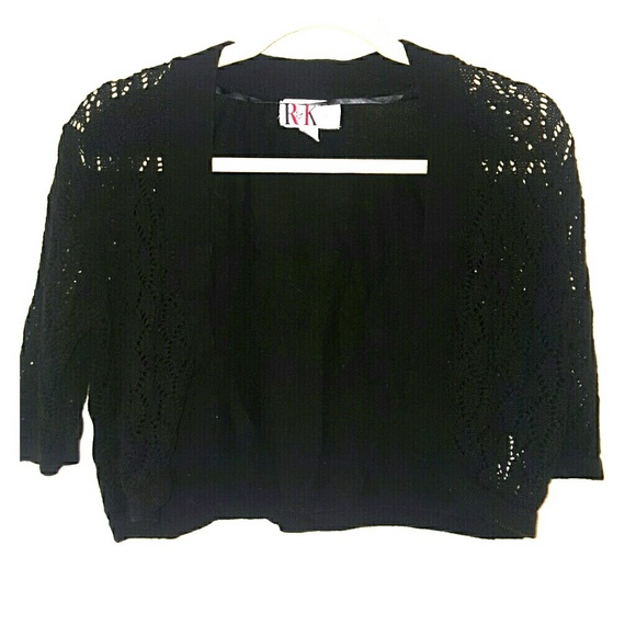 {{Small black cover up}}