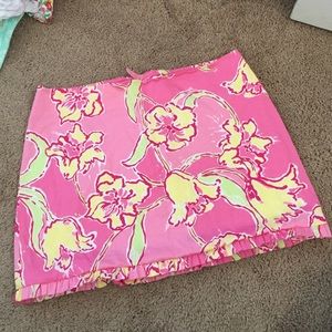 Lilly Pulitzer size 0 skirt - HOLD!