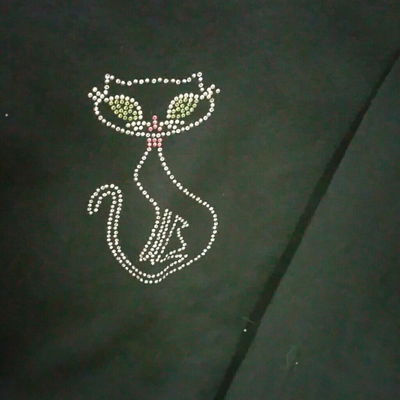 T-Shirt. NWOT - Picture 2 of 4