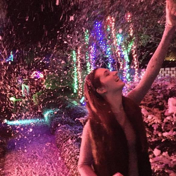 Meet your Posher, Danielle - Picture 1 of 1