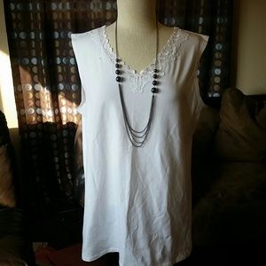 2x Stretch Lace Tops