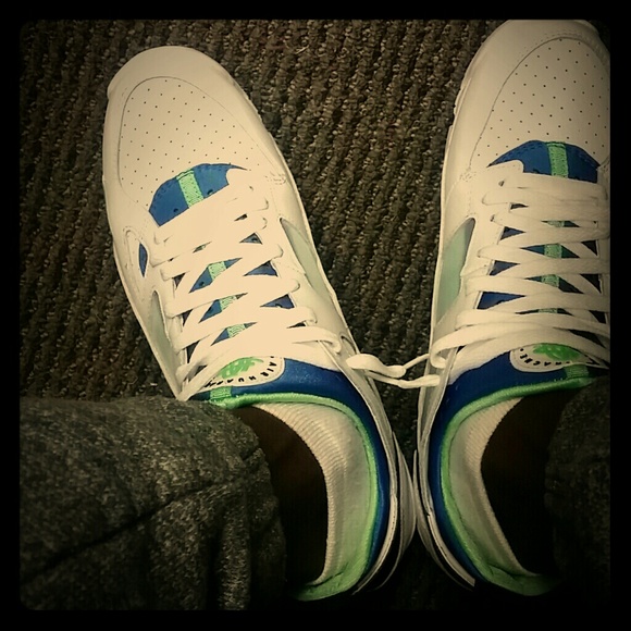 Shoe