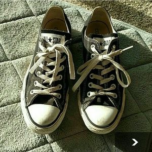 Back allstar converse. Lightly used