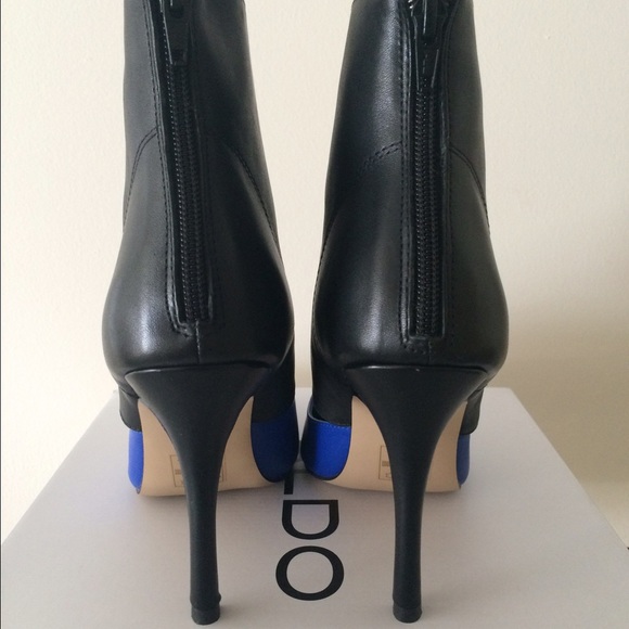 New ALDO Leather Kippen Booties - Picture 2 of 4
