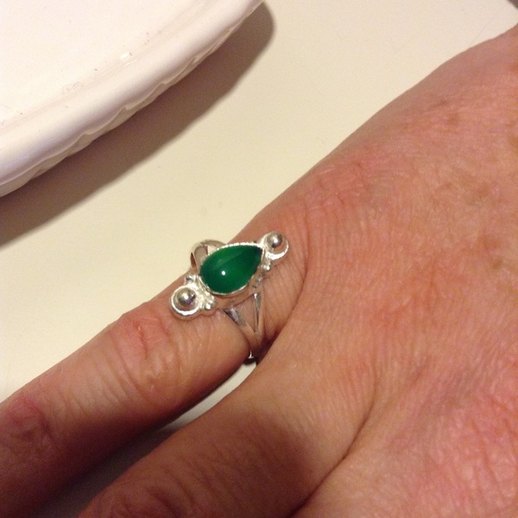 green Quartz ring - Picture 2 of 2